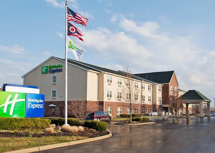 Discover the Best Hotels Near Columbus Airport Offering Shuttle Service